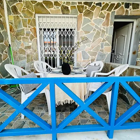 Central Apartments Ariadni Ofrínion Extérieur photo