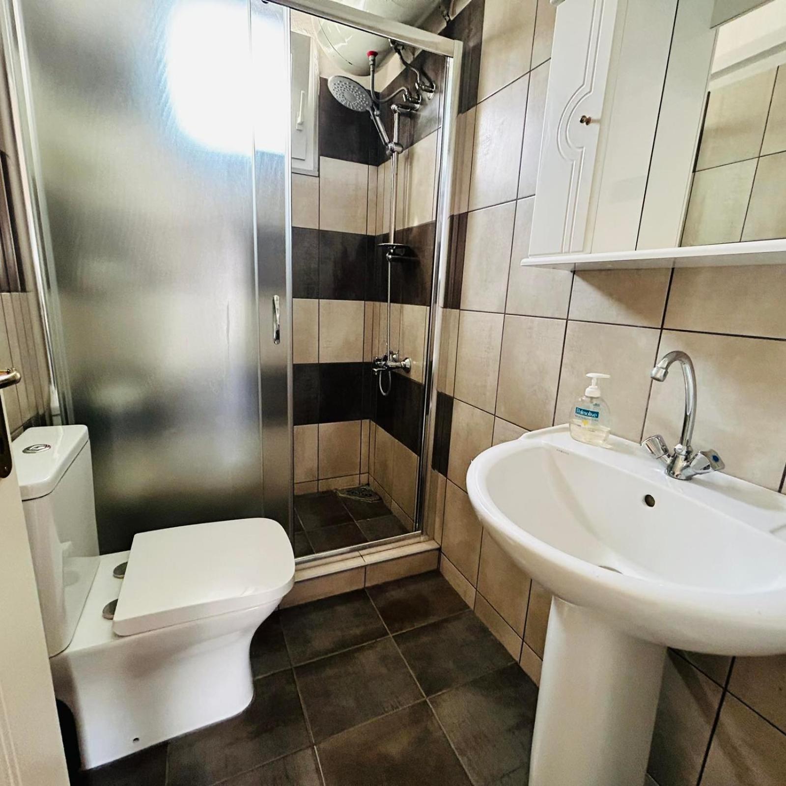 Ariadni Apartment *